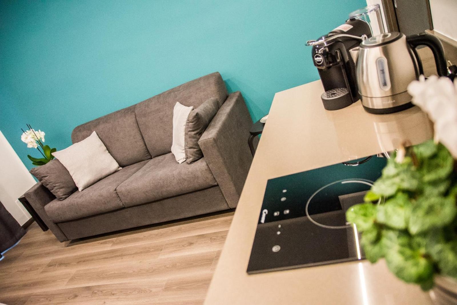 אלבה Ninary Apartments A Due Passi Dal Centro Storico מראה חיצוני תמונה
